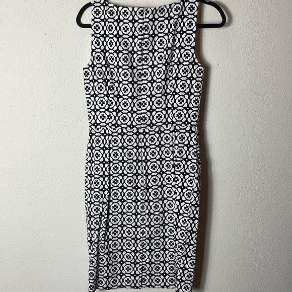 Vintage Chaps White black Patterned-Sheath-Dress with pockets 6 - Picture 5 of 7